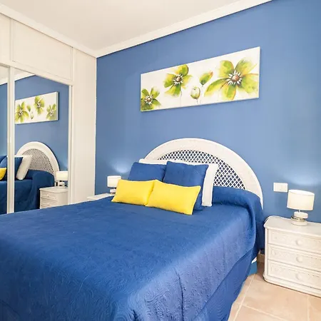 Villa Vanesa Luxury Private With A Heated Pool, 4 Bedrooms And 4 Bathrooms *