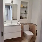 Вилла Vanesa Luxury Private With A Heated Pool, 4 Bedrooms And 4 Bathrooms