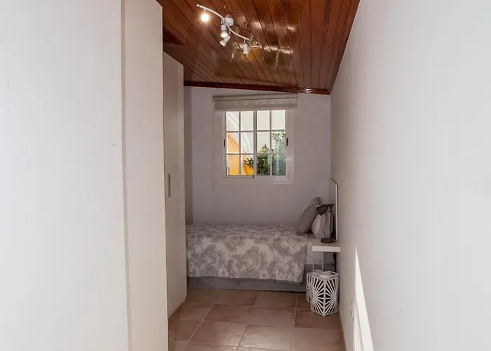 Vanesa Luxury Private With A Heated Pool, 4 Bedrooms And 4 Bathrooms Villa