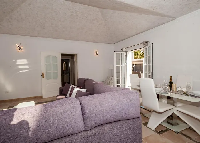 Vanesa Luxury Private With A Heated Pool, 4 Bedrooms And 4 Bathrooms Villa Costa Adeje (Tenerife)