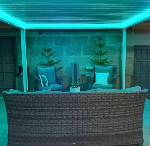 Villa Vanesa Luxury Private With A Heated Pool, 4 Bedrooms And 4 Bathrooms Costa Adeje (Tenerife)