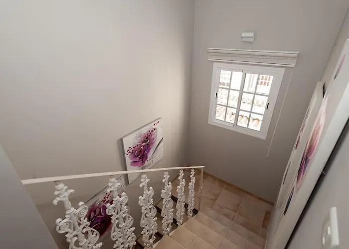 Vanesa Luxury Private With A Heated Pool, 4 Bedrooms And 4 Bathrooms *